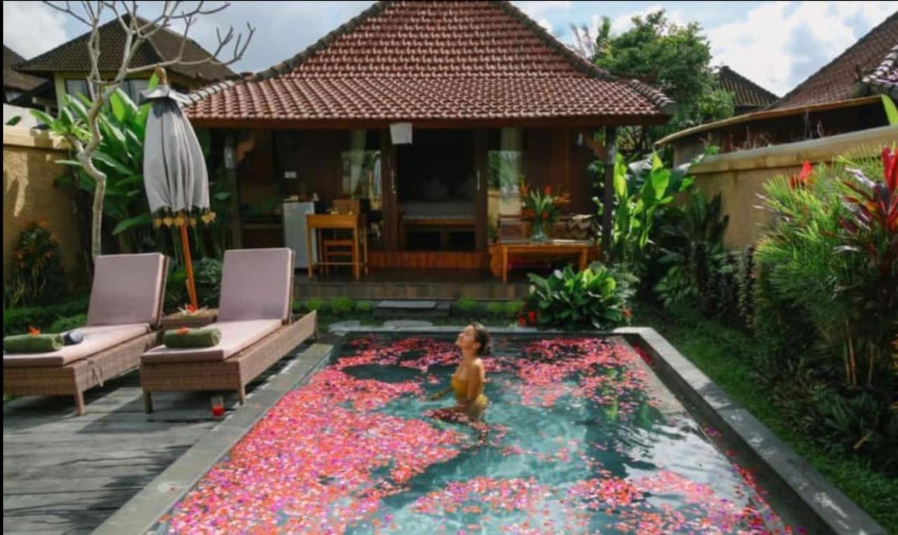 Niluh Private Villas Ubud Esterno foto